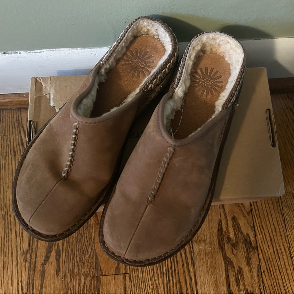 UGG Kohala Sandals - Brand New - Tan - Size 6 - Picture 2 of 4